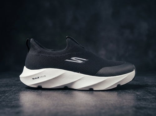 Black Slip-On Sneakers PL-211