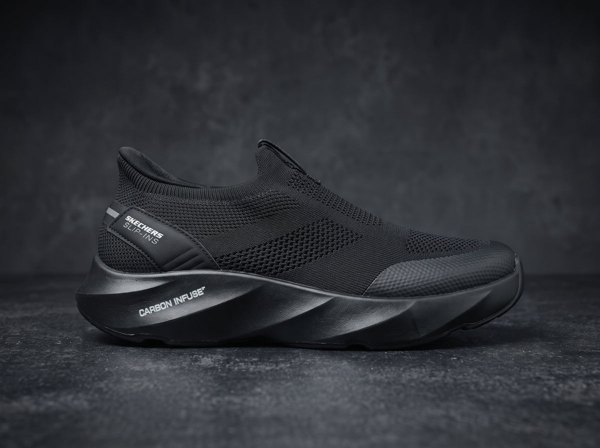 Full Black Slip-On Sneakers PL-213